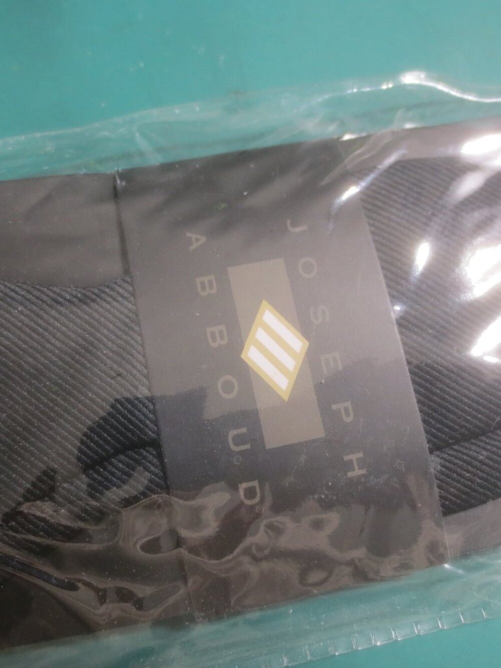 Brand New Joseph Abboud Classic Ribbed Black Bowtie.